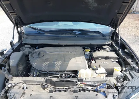 2019 Jeep Cherokee Latitude 4X4 из США, поврежденный, VIN 1C4PJMCX7KD102709